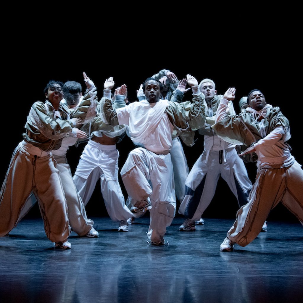Hướng dẫn cách tự tập nhảy Hip Hop tại nhà hiệu quả 9 Boy Blue brings hip hop dance theater show 'Cycles' to the U.S. - Dance Informa Magazine