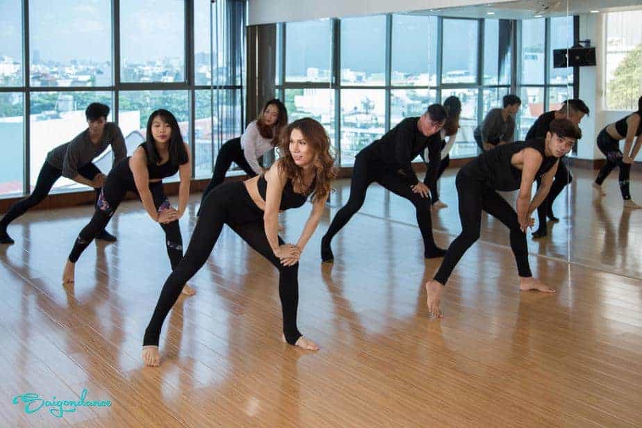 Các động tác Sexy Dance cơ bản tại nhà hiệu quả nhất 8 Secrets to Practicing Sexy Dance for Increased Effectiveness