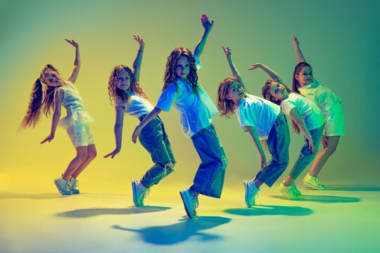 Lịch tập Zumba giảm cân 30 ngày đốt mỡ thừa hiệu quả 6 kids hip hop