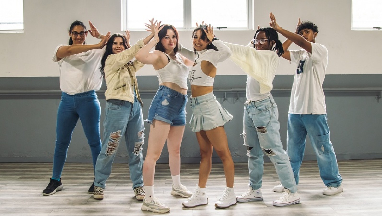 Khóa học nhảy Kpop cover chuyên nghiệp và uy tín nhất 9 How To Learn KPOP Dance: Step-by-Step Guide